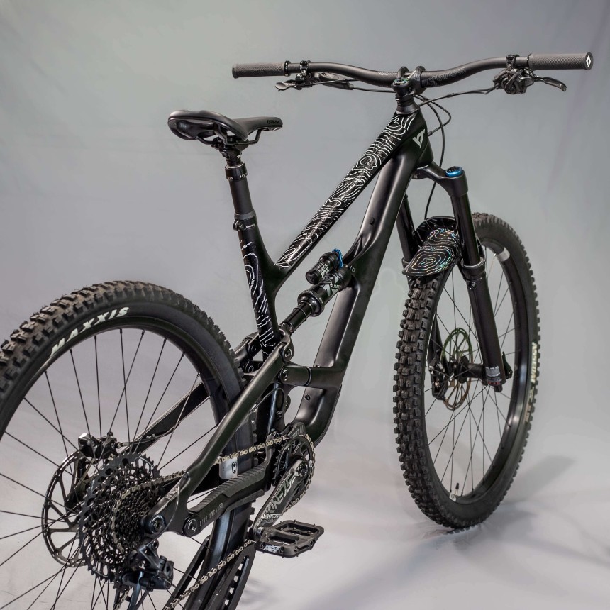 Nálepky na rám RIESEL Frame Guard, Höhenlinien White