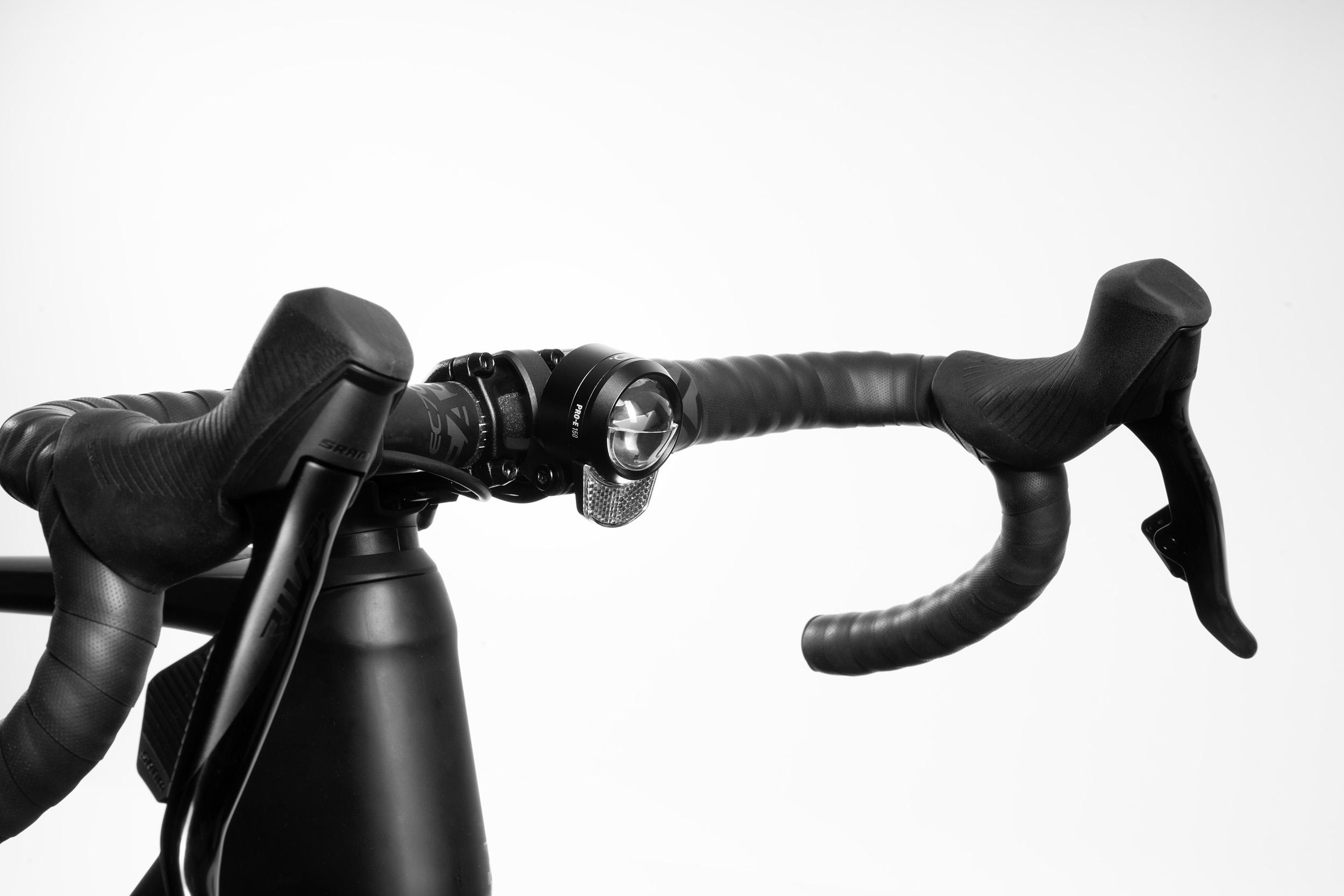 Predné svetlo ACID E-Bike PRO-E 150 X-Connect