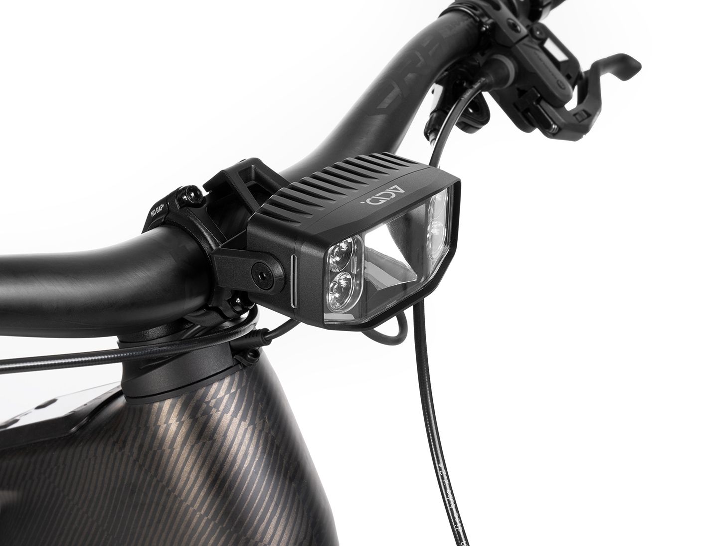 Predné svetlo ACID E-Bike 300 WIDE HB X-Connect